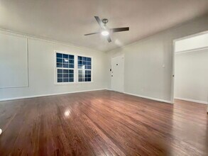 1232 Ridgeley Dr in Los Angeles, CA - Building Photo - Building Photo