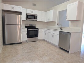 52 Saint Johanna Dr in Oviedo, FL - Building Photo