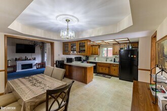 30521 Eiffel Ave in Warren, MI - Building Photo - Building Photo