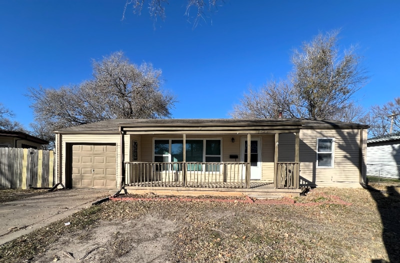 1722 W Regal St in Wichita, KS - Building Photo