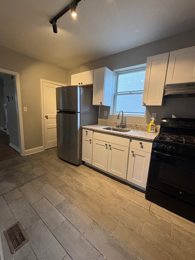 property at 10XX E Cold Spring Ln