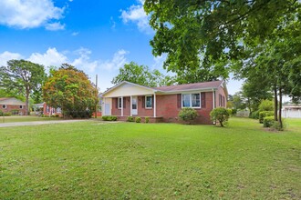 1216 E Newton Dr in Goldsboro, NC - Building Photo - Building Photo