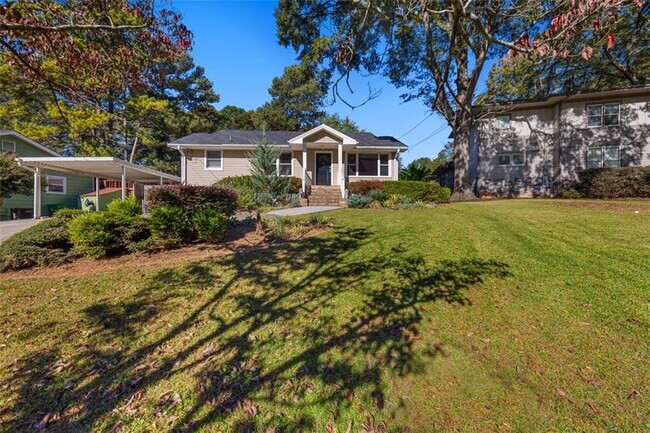 1416 Woodland Hills Dr NE in Atlanta, GA - Building Photo - Building Photo