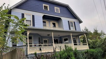 119-121 Prospect St in Ithaca, NY - Building Photo