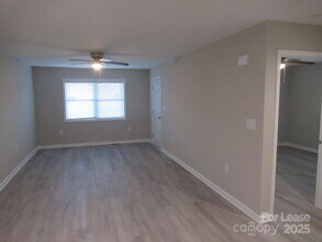 1761 River Rd in Lincolnton, NC - Building Photo - Building Photo