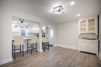 1277 Southampton Rd in Westfield, MA - Building Photo - Building Photo