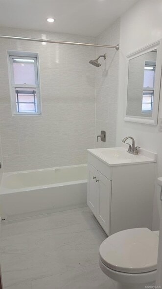 1628 Allerton Ave in Bronx, NY - Building Photo - Building Photo