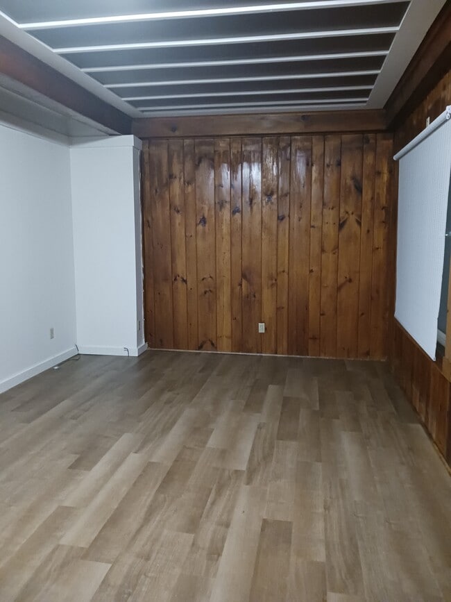 1458 State St, Unit First Floor Front in Schenectady, NY - Foto de edificio - Building Photo