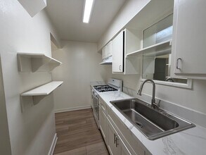 622 S Kalmia St in Escondido, CA - Building Photo - Building Photo