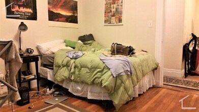 1727 Commonwealth Ave in Boston, MA - Building Photo - Building Photo