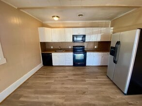 6260 Renan Rd in Hurt, VA - Building Photo - Building Photo