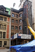 3 W 73rd St in New York, NY - Building Photo - Building Photo