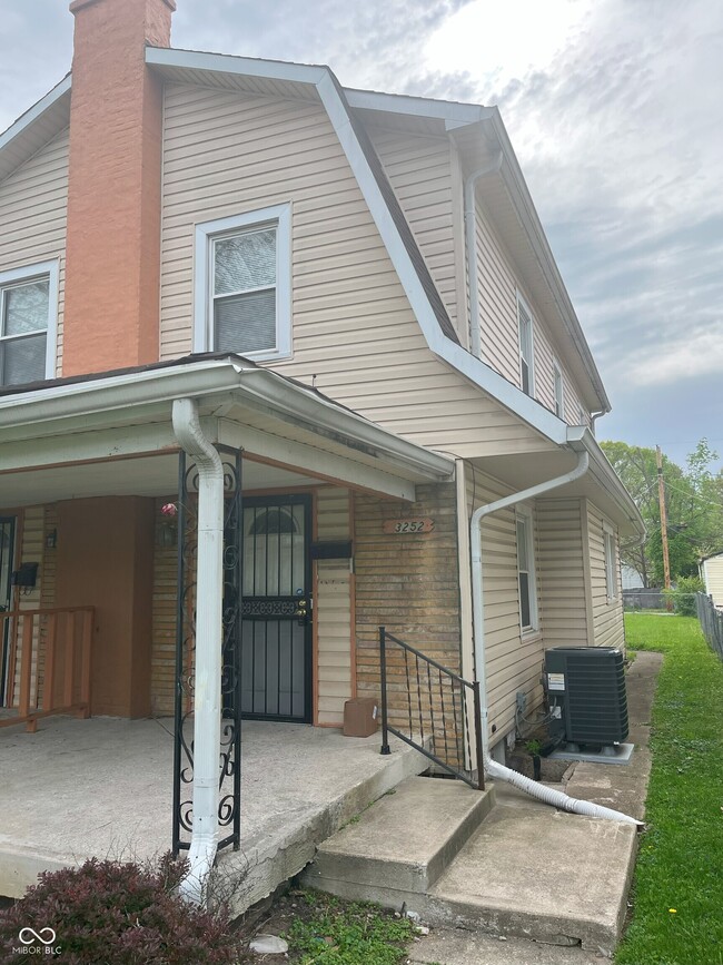 3252 Winthrop Ave in Indianapolis, IN - Building Photo - Building Photo