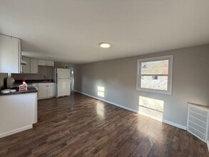 303 Anderson St in Greeneville, TN - Building Photo - Building Photo