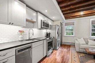 50 Lawrence St in Boston, MA - Building Photo - Building Photo