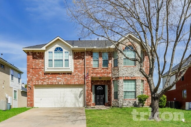 property at 704 Crockett Dr