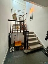 85 Ledgebrook Dr in Norwalk, CT - Building Photo - Building Photo