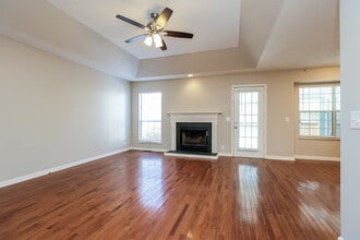 823 Neelys Chase Dr in Nashville, TN - Building Photo - Building Photo