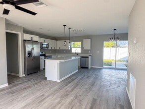 1802 Aloha Terrace in Sebring, FL - Building Photo - Building Photo