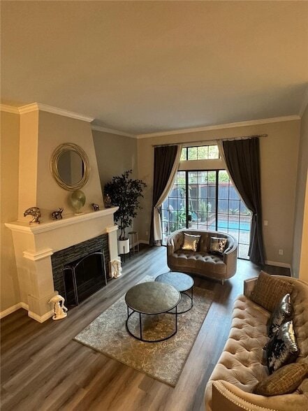 428 W Huntington Dr, Unit 4 in Arcadia, CA - Building Photo - Building Photo