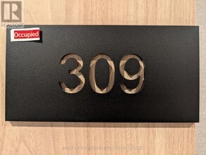 500 Plains Rd E in Burlington, ON - Building Photo - Building Photo