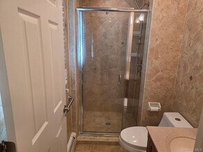 29 Carriage Hill Ln in Arlington, NY - Building Photo - Building Photo