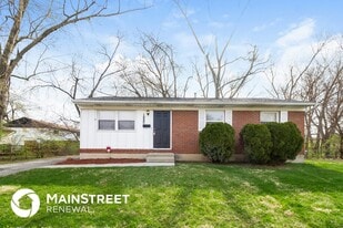 1880 Queensrowe Pl in Columbus, OH - Building Photo