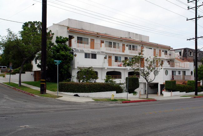 216 E Imperial Ave in El Segundo, CA - Building Photo - Building Photo