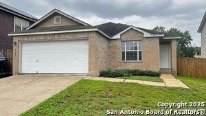 6138 Brandys Farm in San Antonio, TX - Building Photo