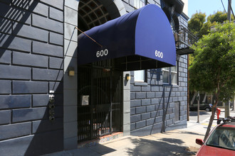 600 Fell St in San Francisco, CA - Building Photo - Building Photo