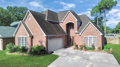 5723 Whitemills Dr in Houston, TX - Building Photo - Building Photo