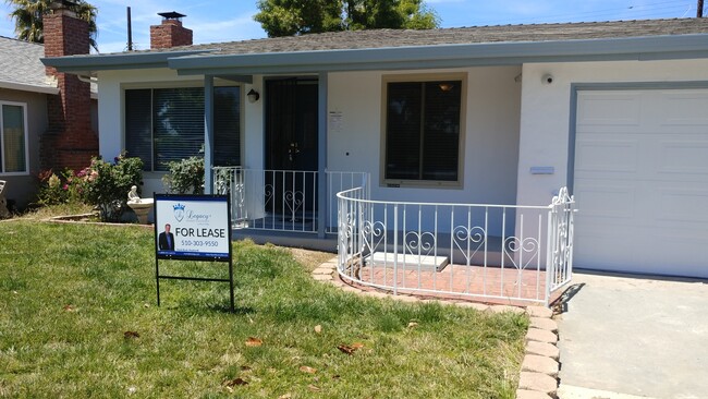 3315 Pepper Tree Ln in San Jose, CA - Building Photo - Building Photo