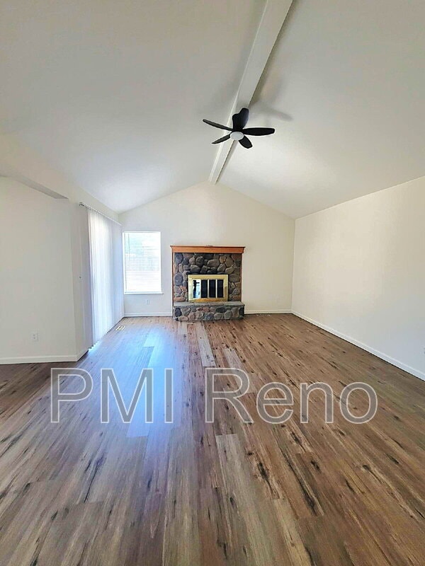 1372 Laser Ct in Sparks, NV - Building Photo - Building Photo