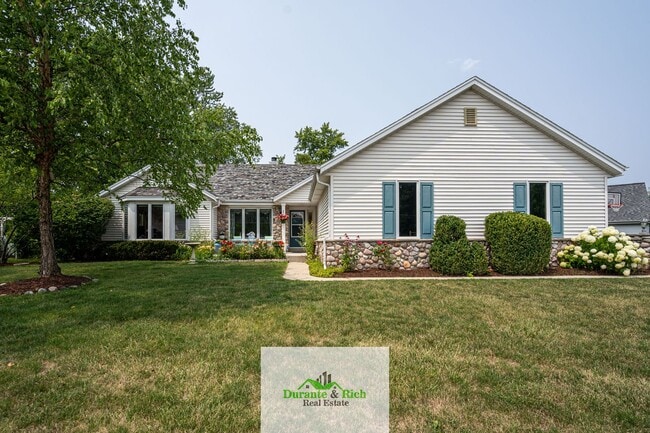 property at 6429 N Sunny Point Rd