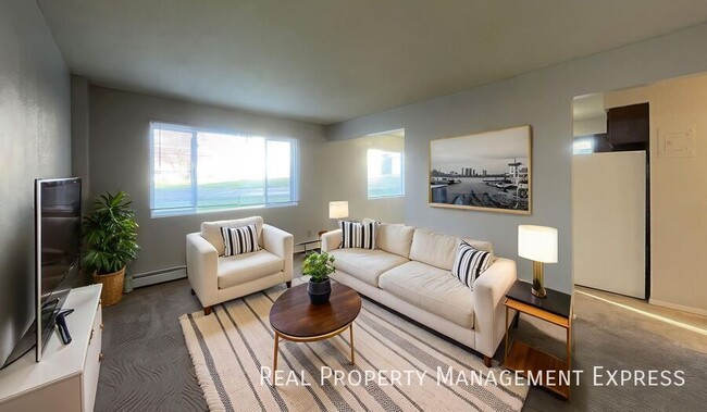 2 Bed 1 Bath Apartment