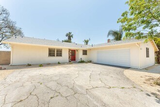 190 Knollwood Dr in Thousand Oaks, CA - Building Photo - Building Photo