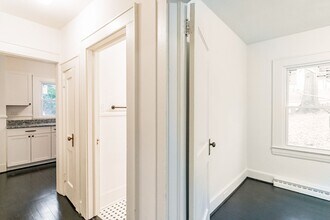 728 Mulberry St SW in Winston-Salem, NC - Building Photo - Building Photo