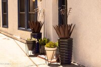 188 S Adonis Ave - 32