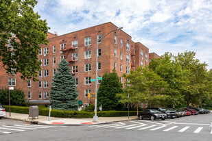 3901 Independence Ave Apartments