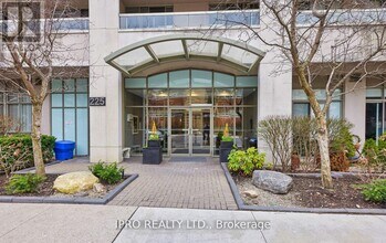 225-1225 Merton St in Toronto, ON - Building Photo - Building Photo