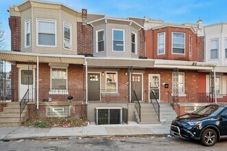 5644 Blakemore St in Philadelphia, PA - Building Photo - Building Photo
