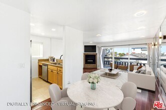 320 Hermosa Ave in Hermosa Beach, CA - Building Photo - Building Photo