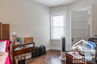 2660 N Ashland Ave, Unit 2 in Chicago, IL - Building Photo - Building Photo