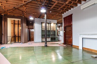 934 W Roscoe St, Unit 1R in Chicago, IL - Building Photo - Building Photo