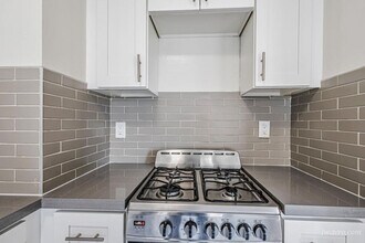 80 Terra Vista Ave in San Francisco, CA - Building Photo - Building Photo