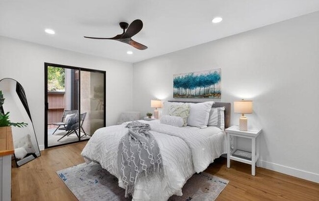 property at 199 E Warren Common