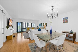 5100 N Ocean Blvd in Lauderdale-by-the-Sea, FL - Building Photo - Building Photo