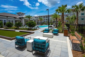 Overture Hamlin 55+ Active Adult Apartment Homes in Winter Garden, FL - Building Photo - Building Photo