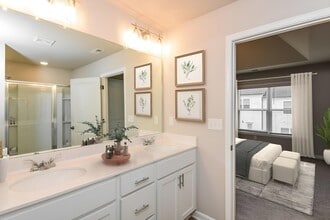 759 Calvin Pk Dr in Ball Ground, GA - Building Photo - Building Photo