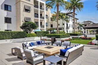 1035 3rd Ave S in Naples, FL - Building Photo - Building Photo